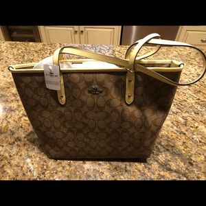 Coach purse